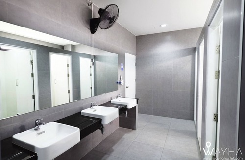 Lak Si Hotel | Cozy Capsule Dorms With a Shared Kitchen and a Social Area