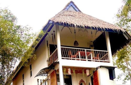 Hin Hong Cabin | Cozy Seaview Beach Studio