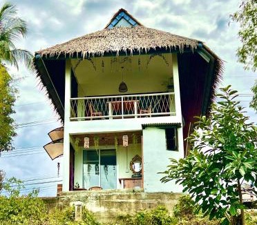 Hin Hong Cabin | Cozy Seaview Beach Studio