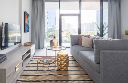 Downtown Dubai Apartment | Cozy & Spacious Studio in Burj Khalifa District