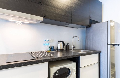 Yan Nawa Apartment | Cozy Studio 1 in Sathorn (BTS Saint Louis)