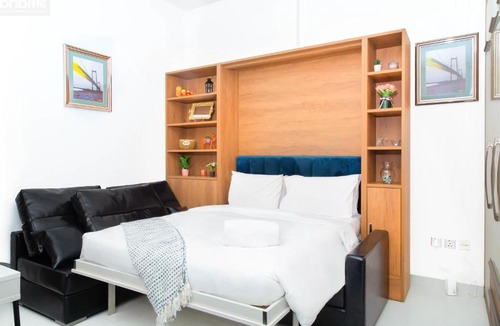 Discovery Gardens Apartment | Cozy Studio in Al Furjan - Near Metro - bnbmehomes - 812