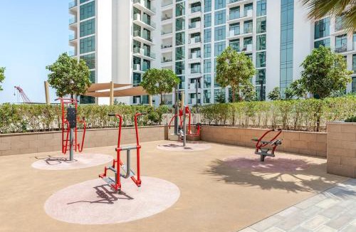Jadaf Apartment | Cozy studio Pet Friendly Pool, Gym, Water Near Downtown