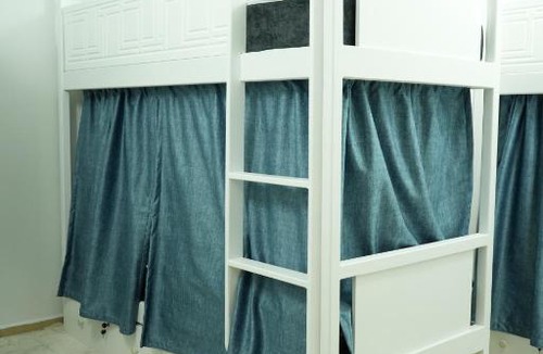 Jumeirah Hostel | Curve Hostel JBR