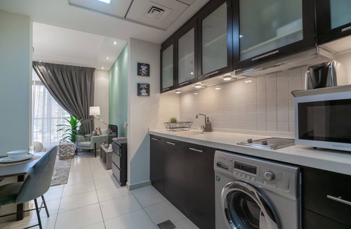 Dubai Marina Apartment | Cute Studio With Balcony, 5-min To The Beach