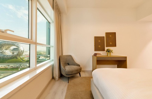 Trade Center Apartment | Deluxe Apt w/Direct Views of Dubai Future Museum