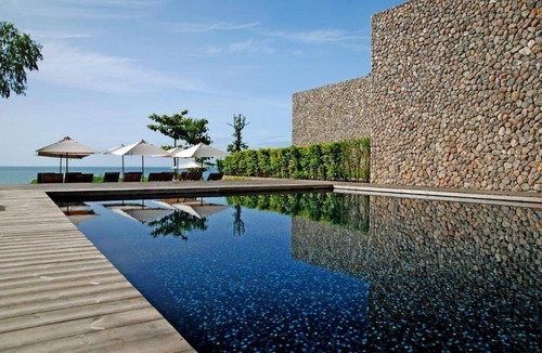 Prachuap Khiri Khan Villa | Deluxe Pool Villa 2 - Tolani Resort Kui Burinn