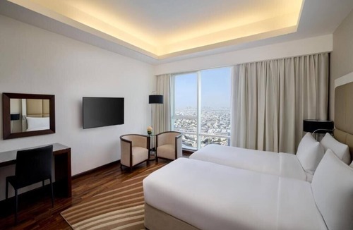 Al Sufouh 1 Apartment | Deluxe Room Near Carrefour Supermarket by E R