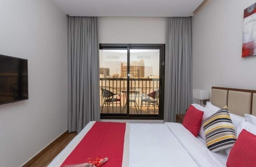 Al Rigga House | Deluxe Room Near New Westzone Market By Luxury Bookings