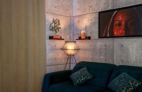 Jadaf Apartment | Designer Suite with Skyline views