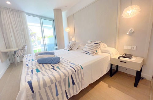 Cala Agulla Hotel | Diamant Hotel y Aparthotel