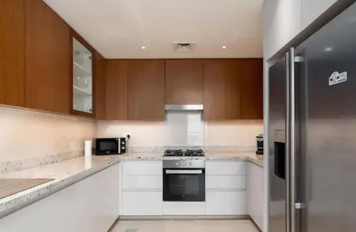 Downtown Dubai Apartment | Dream Inn - Bright and Spacious Two-Bedroom Apartmentn