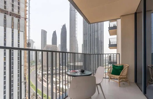 Downtown Dubai Apartment | Dream Inn - Bright and Spacious Two-Bedroom Apartmentn