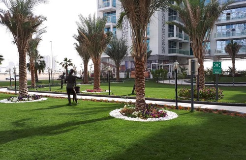 Dubai Apartment | DUBAI - Glitz 3 Residences - MAJESTIC Luxe Holiday Home - 2BR - Sleep 4 - FOR FAMILIES & COUPLES STAYS ONLY