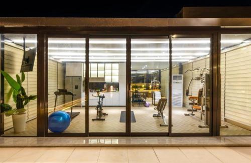 Dubai Villa | Dubai Hills Mansion Cinema, Gym & Luxe Pool
