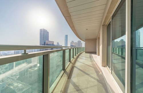 Al Sufouh 2 Apartment | Dubai Private Marina 5 Master Bedrooms & Private Pool