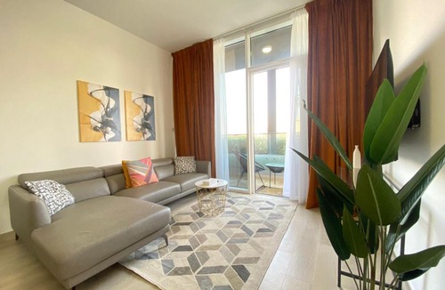 Jumeirah Village Circle House | Durrani Homes Luxury 1br at Bloom tower JVC
