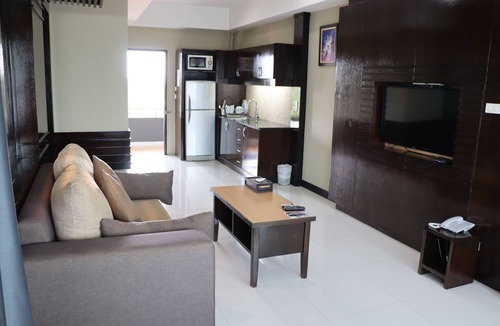 Tha Tum Hotel | Eastpana Executive Residence 304 Prachinburi
