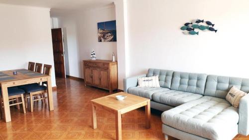 Cala Marcal Apartment | Edificio Loremar