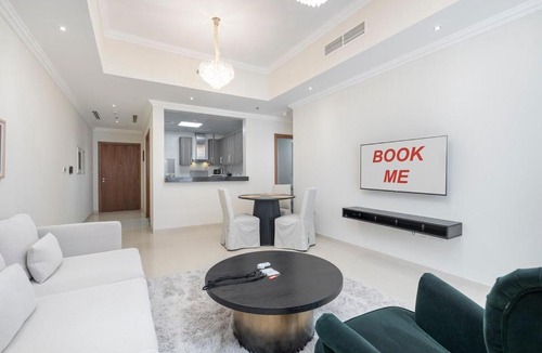 Trade Centre 1 Apartment | Elegant 1 bed near Burj Khalifa