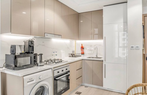 Nad Al Sheba Apartment | Elegant 1-Bedroom Home in Dubai