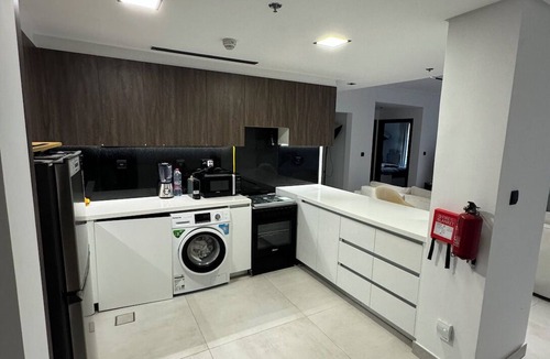 Bur Dubai Apartment | Elegant 2-Bedroom, 2-Bath Luxury Apartment in the Heart of Je VC