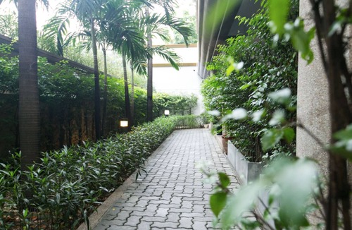 Thung Maha Mek House | Elegant 6 Bedroom House in Heart of Bangkok
