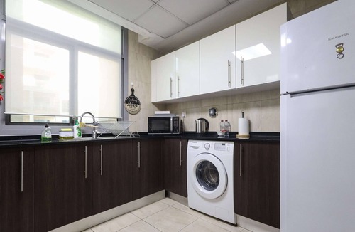 Discovery Gardens Apartment | Elite LUX Holiday Homes - Serene 1BR Apartment Near Metro, Al Furjan, Dubai