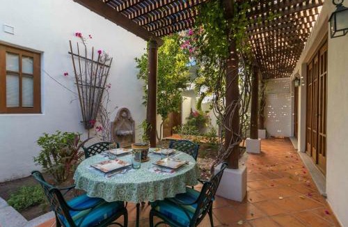 Nopolo House | Enchanting Loreto Bay home, just steps to pool Bikes available
