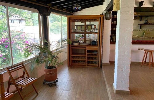 Agua Fria Apartment | Espectacular Cuarto en el Centro de Valle