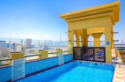 Naif House | Executive Suite | Royal Reflections Luxury