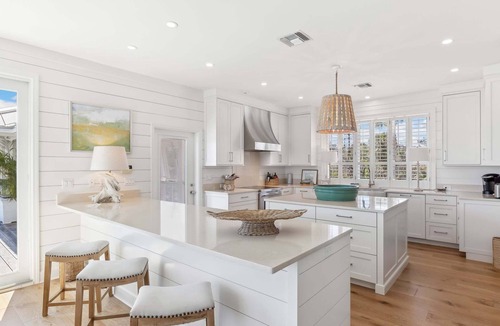 Boca Grande House | Experience luxury at this spacious 4-bedroom waterfront home in Boca Grande.