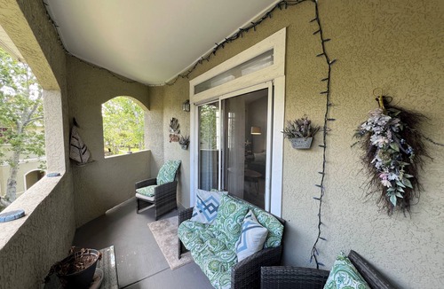 Clearwater Condo | Experience Modern Elegance in Our Newly Renovated-Artemano Inspired Condo