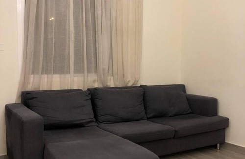Deira Bed & Breakfast | Explore, Meet & Make Memories at Amir Hostel – Dubai’s Top Spot for Backpackers