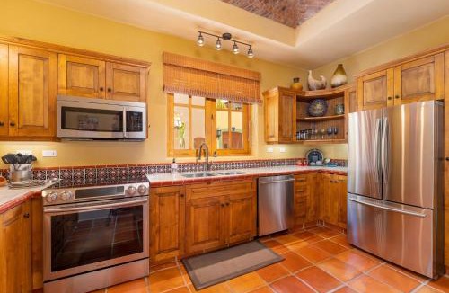 Nopolo House | Extraordinary home with private pool - 2 Bikes Available By Casago