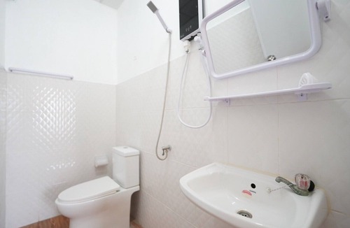Chom Phon Hostel | EZ Sleep at Ratchada 19