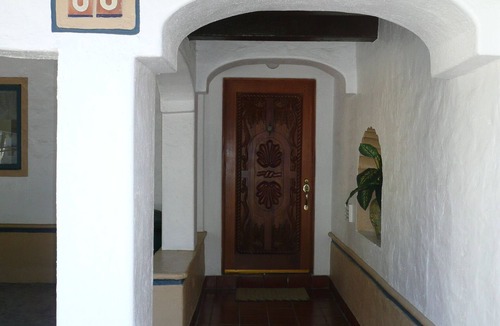 Ajijic House | Fabulous Modern View Property -No stairs-A/C-Gated Community