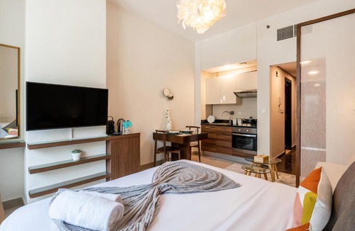 Dubai Marina Apartment | FAM Living - Dubai Marina - Steps away from the beach