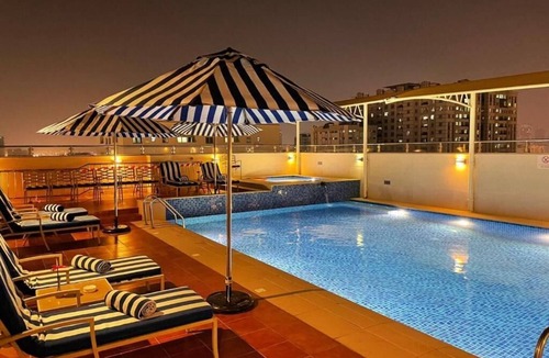 Al Sharq Apartment | Family One Bedroom Suite Near Sharjah Corniche