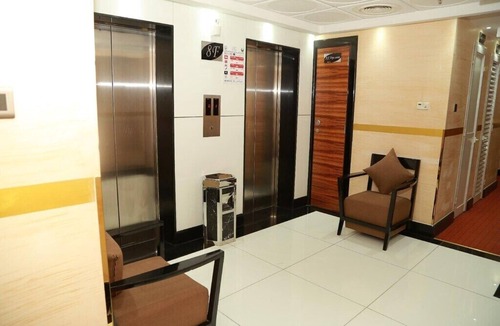 Al Sharq Apartment | Family Room Near Sharjah Corniche