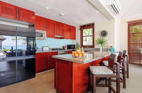 Choeng Mon Villa | Finu@Samui - 3 Bedroom Beachfront Villa