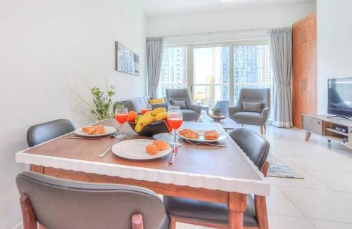 Dubai Marina Apartment | FIRST CLASS 2BR with Exquisite Full Marina View