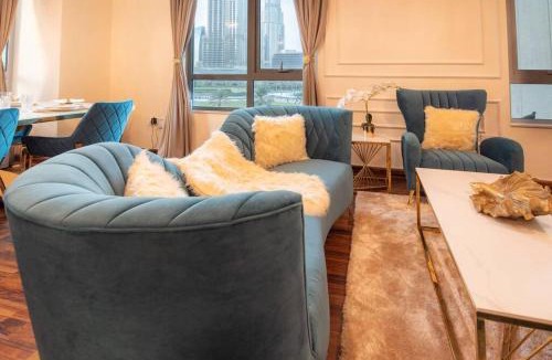 Downtown Dubai Apartment | FIRST CLASS 2BR with full BURJ KHALIFA and FOUNTAIN VIEW