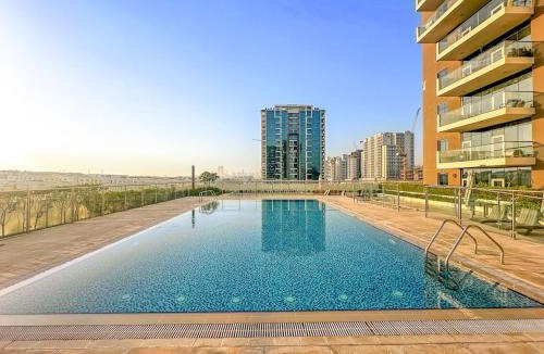 Discovery Gardens Apartment | FIRST CLASS Studio Classy Comfort