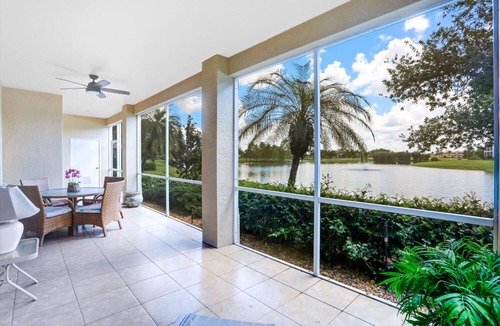 Vineyards Villa | First Floor Vineyards Condo ~ Spacious, Great Lake Views and close to pool!