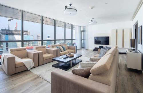 Trade Centre 1 Apartment | Frank Porter - 23 Marina
