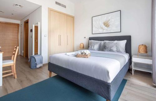 Jebel Ali Apartment | Frank Porter - Azizi Aura