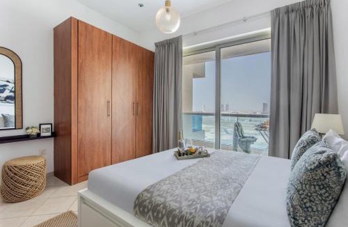 Dubai Production City Apartment | Frank Porter - Damac Crescent A