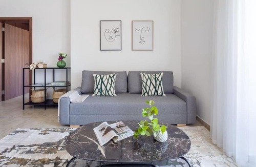 Jumeirah Village Apartment | Frank Porter - Imperial Residence