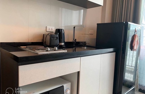 Pattaya Bay Apartment | Fully Furnished Excellent Location -Next to Beach